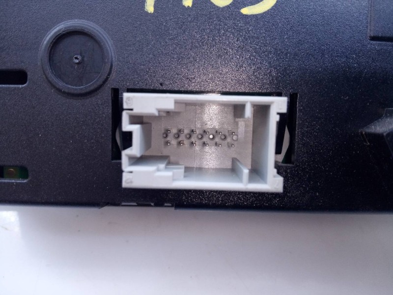 Recambio de mando climatizador para bmw serie 1 berlina (e81/e87) 118d limited sport edition referencia OEM IAM 919926001  E3-A2