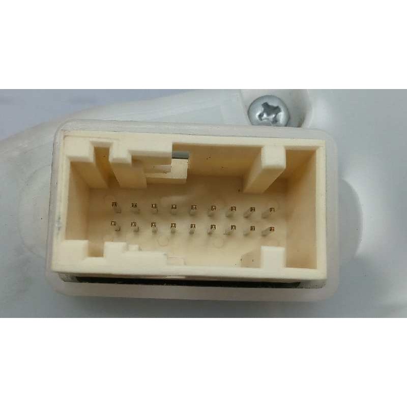 Recambio de cuadro instrumentos para peugeot 208 access referencia OEM IAM 9801904080 1610826880 E3-B2-43-3