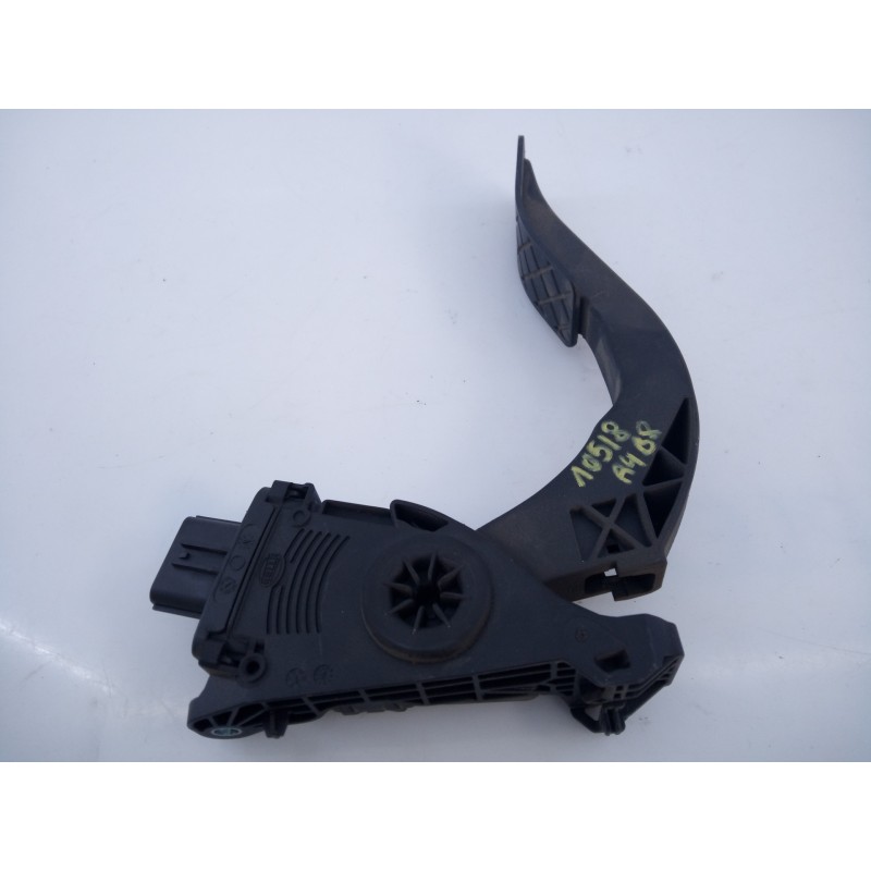 Recambio de pedal acelerador para audi a4 ber. (b8) s line sportpaket / plus referencia OEM IAM 8K1721523  E2-A1-13-5