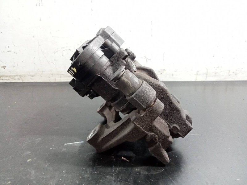 Recambio de pinza freno trasera izquierda para volkswagen golf vii lim. (bq1) sport referencia OEM IAM 5Q0615405  P1-A4-22