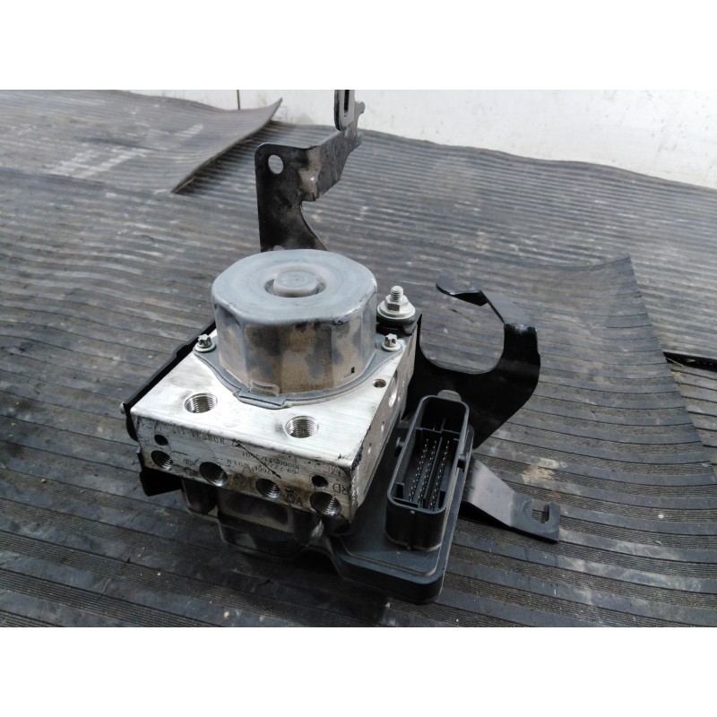 Recambio de abs para renault captur zen referencia OEM IAM 4784005541RB 476601203R P3-A8-5-4