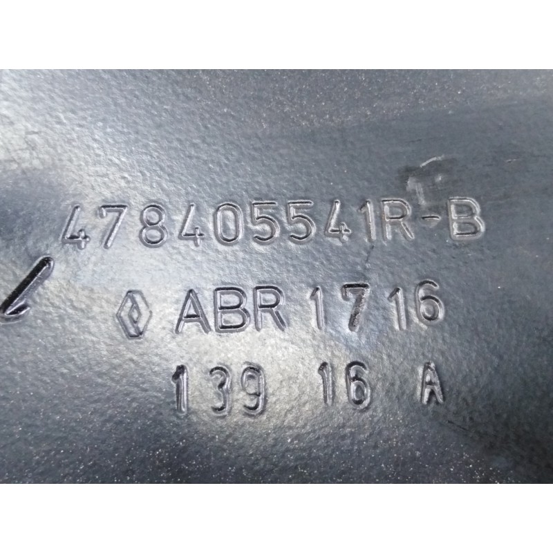 Recambio de abs para renault captur zen referencia OEM IAM 4784005541RB 476601203R P3-A8-5-4