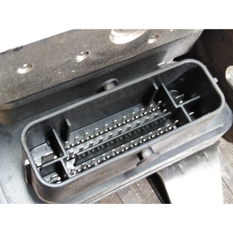 Recambio de abs para renault captur zen referencia OEM IAM 4784005541RB 476601203R P3-A8-5-4