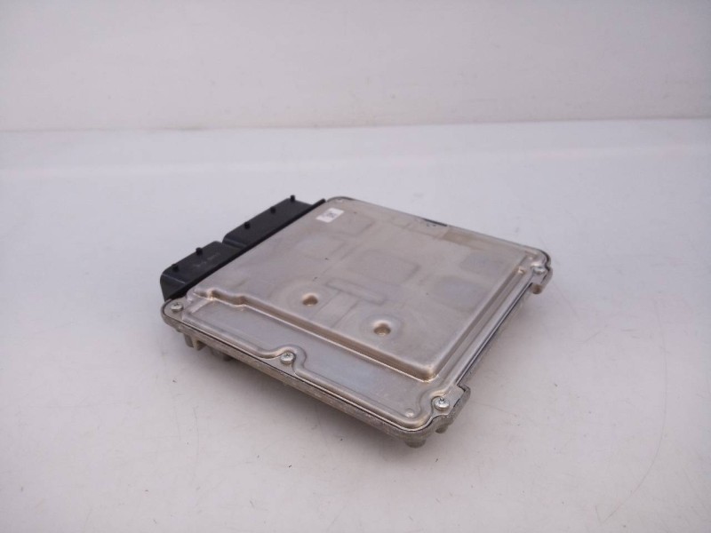 Recambio de centralita motor uce para volkswagen golf vi (5k1) cosmo referencia OEM IAM 03L907309 0281015029 E2-A1-19-2