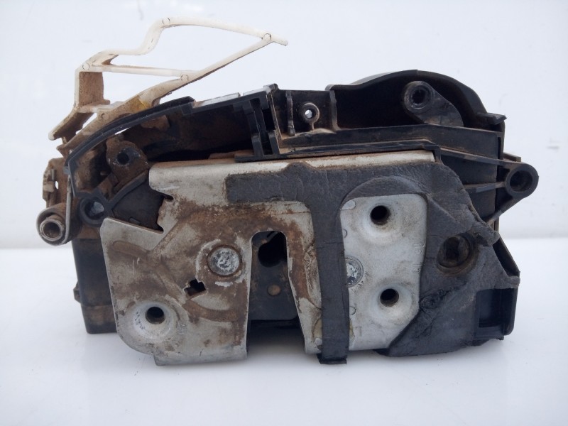 Recambio de cerradura puerta delantera izquierda para ford transit connect kasten trend referencia OEM IAM BM5AA21813AF  E2-B3-1