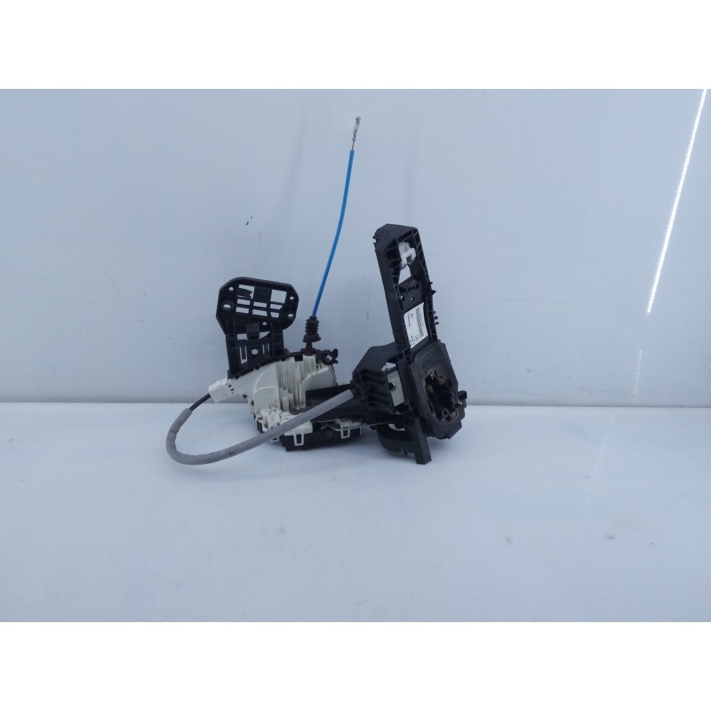 Recambio de cerradura puerta delantera izquierda para mercedes-benz clase gla (w156) gla 220 cdi 4-matic (156.905) referencia OE