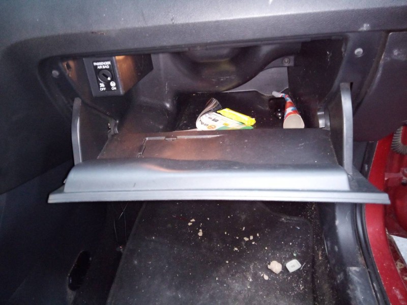 Recambio de guantera para skoda spaceback (5h) active referencia OEM IAM   