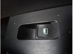 MANDO ELEVALUNAS DELANTERO DERECHO 