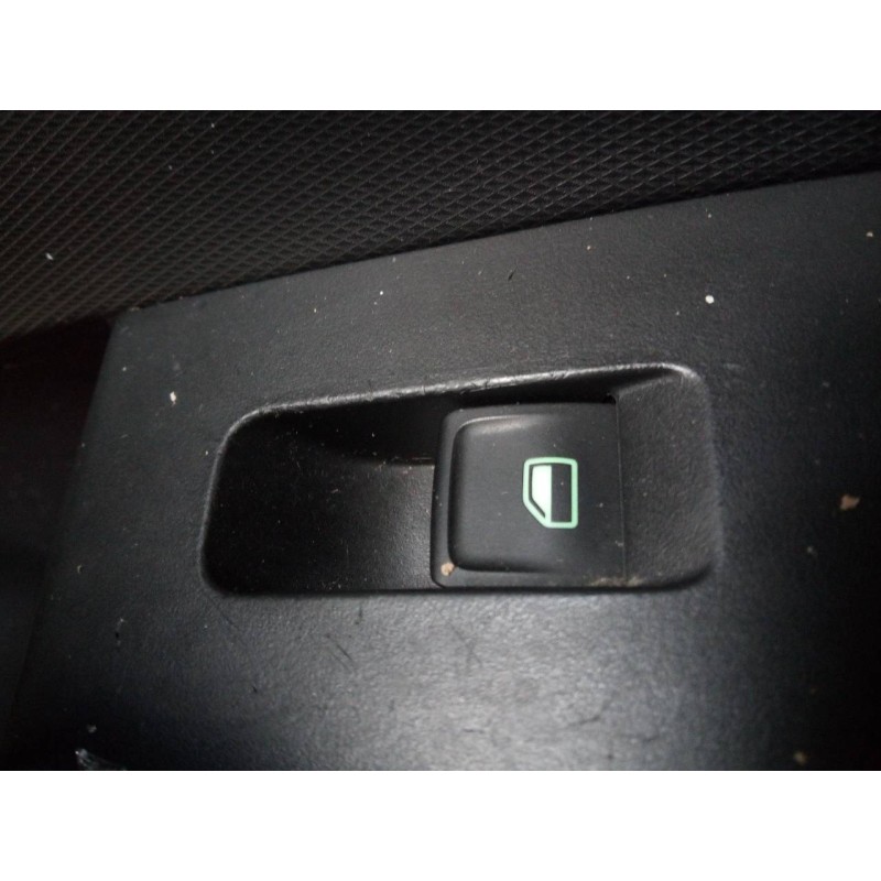 Recambio de mando elevalunas delantero derecho para skoda spaceback (5h) active referencia OEM IAM   