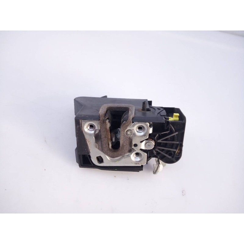 Recambio de cerradura puerta trasera izquierda para dacia sandero iii stepaway referencia OEM IAM   E1-A1-44-2