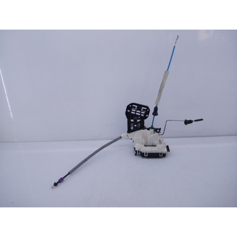 Recambio de cerradura puerta trasera izquierda para mercedes-benz clase gla (w156) gla 220 cdi 4-matic (156.905) referencia OEM 