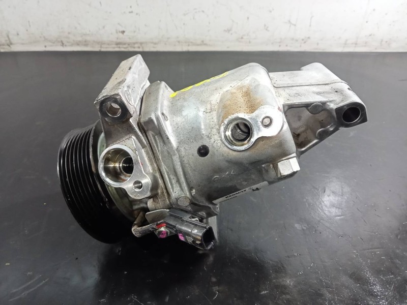 Recambio de compresor aire acondicionado para dacia sandero iii stepaway referencia OEM IAM 926008469R  P3-B3-18-1