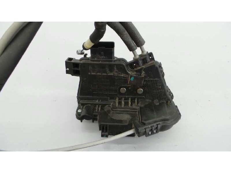 Recambio de cerradura puerta trasera derecha para kia soul drive referencia OEM IAM 814202K000  E2-B5-61-1