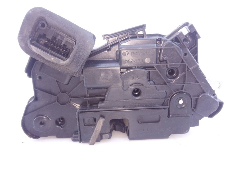 Recambio de cerradura puerta delantera izquierda para volkswagen polo (6r1) advance referencia OEM IAM 5K1837015D  E1-B6-48-2