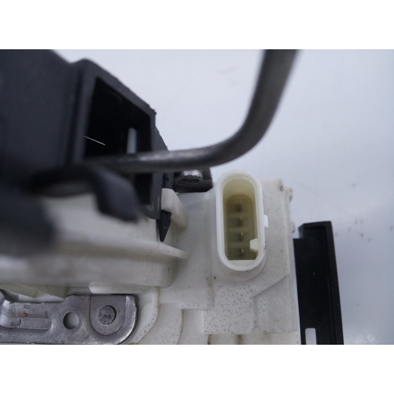 Recambio de cerradura puerta trasera izquierda para mercedes-benz clase gla (w156) gla 220 cdi 4-matic (156.905) referencia OEM 