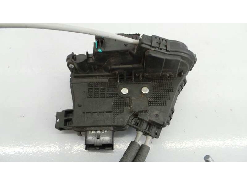Recambio de cerradura puerta trasera izquierda para kia soul drive referencia OEM IAM 814102K000  E2-B5-61-1