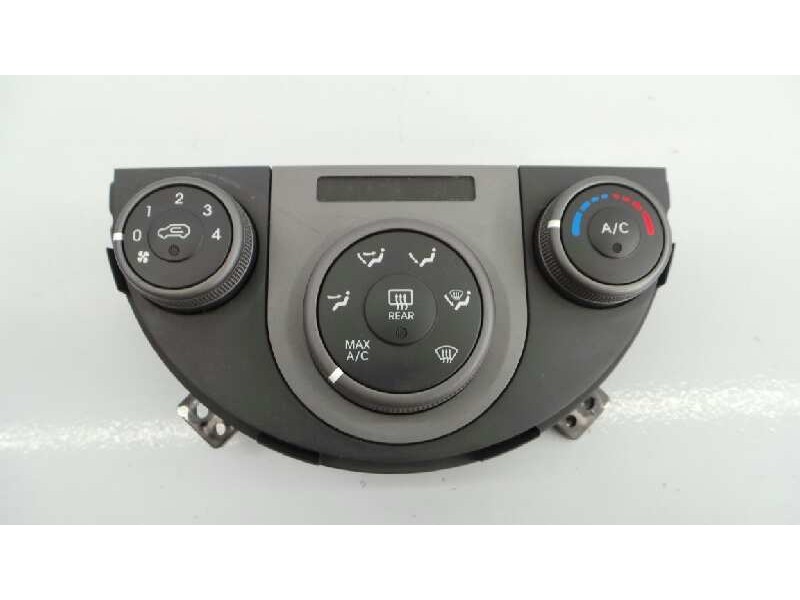 Recambio de mando calefaccion / aire acondicionado para kia soul drive referencia OEM IAM 972502K240  E3-A3-24-2