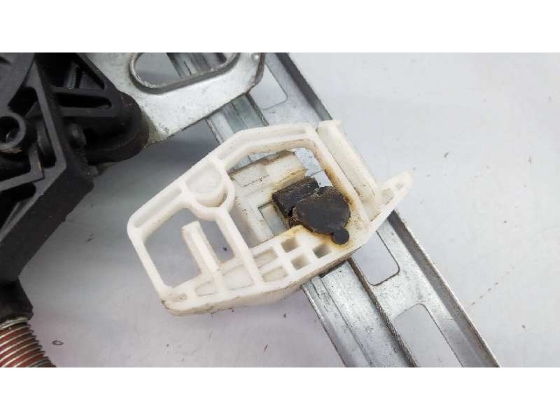 Recambio de elevalunas delantero derecho para peugeot 206+ básico referencia OEM IAM 23794144 23794044 E1-A4-8-2