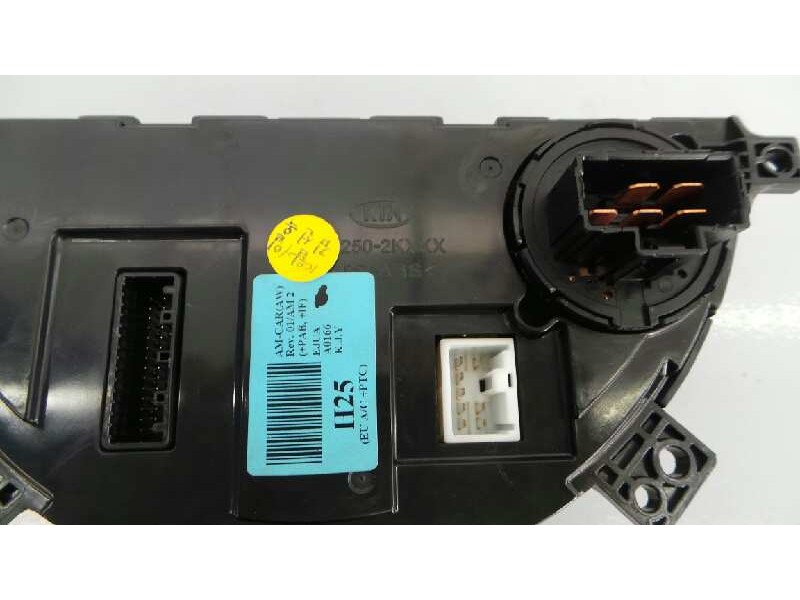 Recambio de mando calefaccion / aire acondicionado para kia soul drive referencia OEM IAM 972502K240  E3-A3-24-2