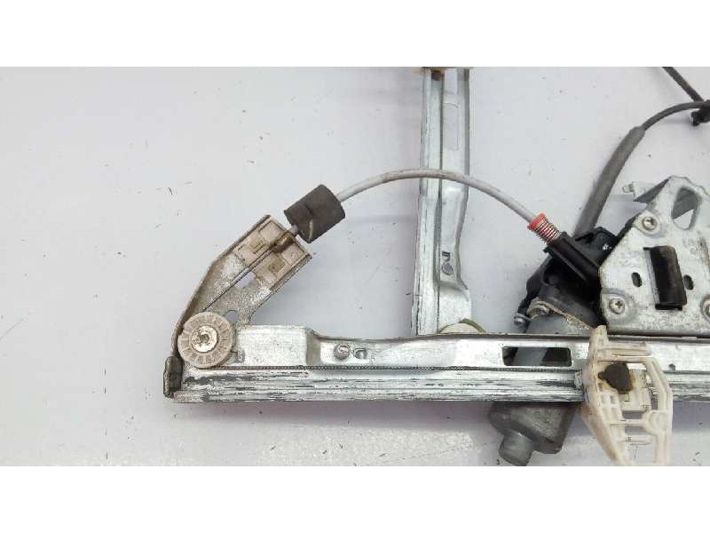 Recambio de elevalunas delantero derecho para peugeot 206+ básico referencia OEM IAM 23794144 23794044 E1-A4-8-2