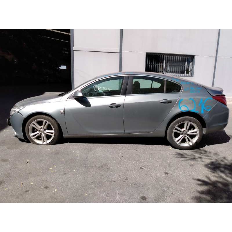 opel insignia berlina del año 2008