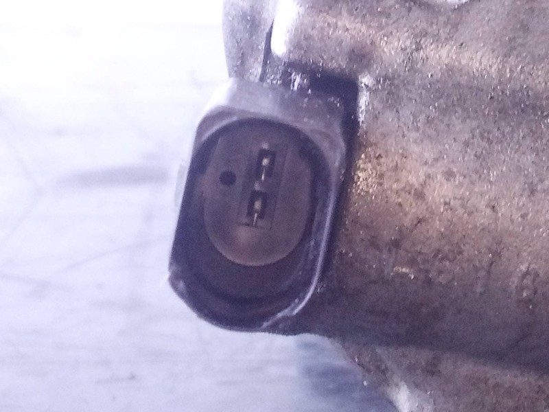 Recambio de compresor aire acondicionado para volkswagen polo (6r1) advance referencia OEM IAM 1K0820859T  P3-A1-32-3