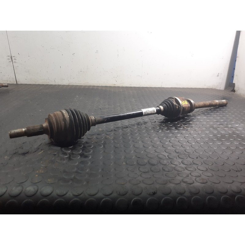 Recambio de transmision delantera derecha para peugeot 308 referencia OEM IAM 8PP48  P1-B6-18