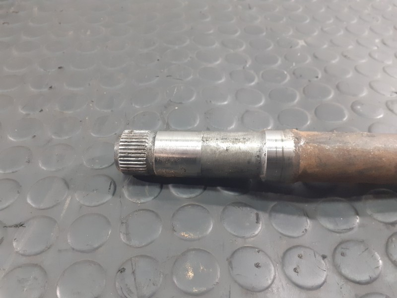 Recambio de transmision delantera derecha para peugeot 308 referencia OEM IAM 8PP48  P1-B6-18