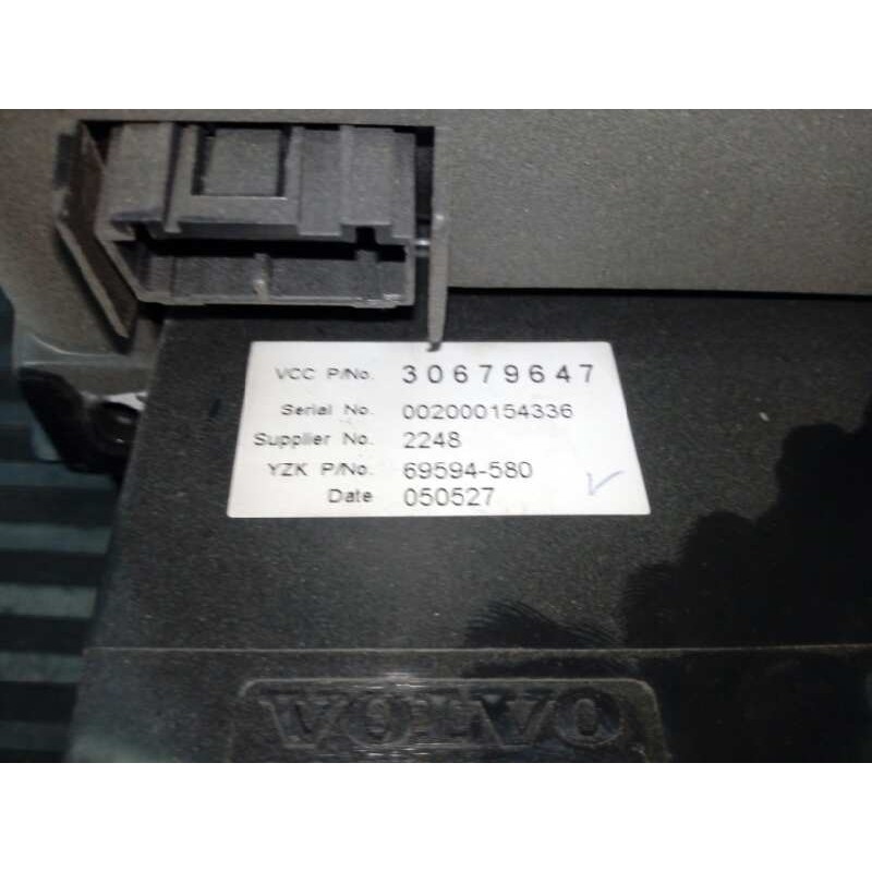 Recambio de mando climatizador para volvo v50 familiar referencia OEM IAM 30679647  E3-B5-43-1