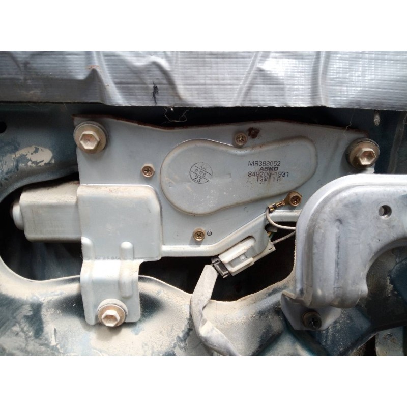 Recambio de motor limpia trasero para mitsubishi montero (v60/v70) 3.2 di-d intense kaiteki (3-ptas.) referencia OEM IAM MR38805