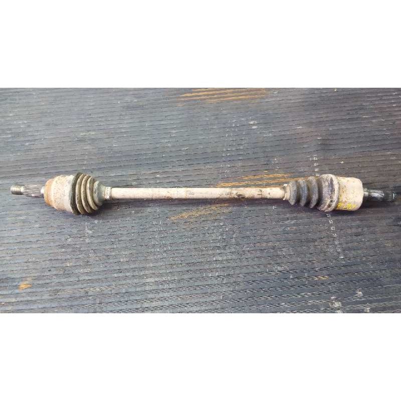 Recambio de transmision trasera derecha para land rover freelander (lr2) td4 e referencia OEM IAM LR061592  P1-A6-43