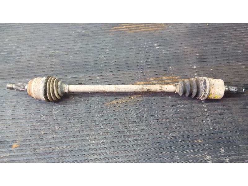 Recambio de transmision trasera derecha para land rover freelander (lr2) td4 e referencia OEM IAM LR061592  P1-A6-43