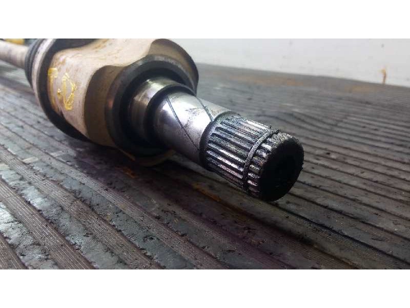 Recambio de transmision trasera derecha para land rover freelander (lr2) td4 e referencia OEM IAM LR061592  P1-A6-43