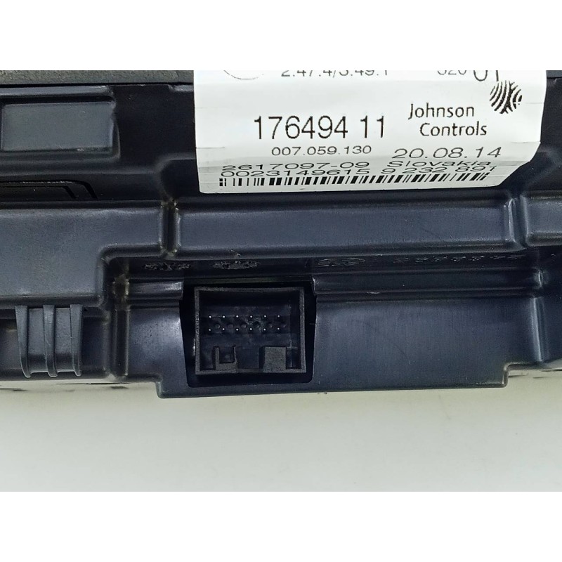 Recambio de cuadro instrumentos para bmw serie 1 lim. (f20) 120d referencia OEM IAM 9232891 261709709 E3-A2-28-4