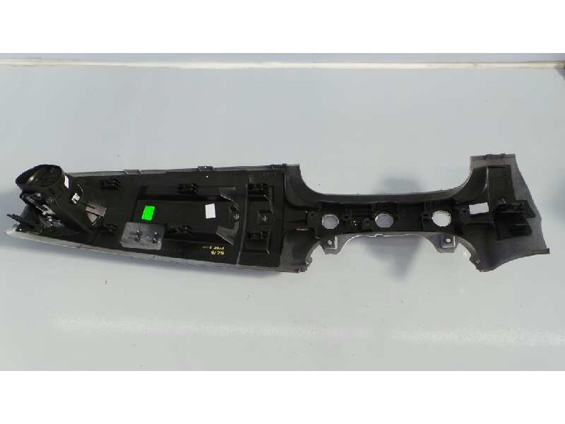 Recambio de salpicadero para fiat nuova 500 (150) lounge referencia OEM IAM 51803289  E2-B2-4-2