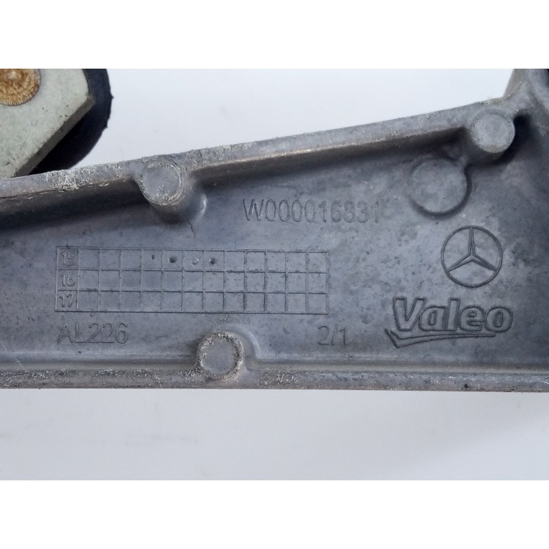 Recambio de motor limpia delantero para mercedes-benz clase gla (w156) gla 220 cdi 4-matic (156.905) referencia OEM IAM A1769061