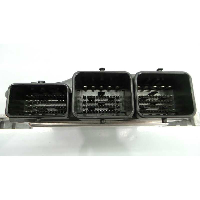 Recambio de centralita motor uce para citroën berlingo station wagon seduction referencia OEM IAM 9807885980 0281030546 E3-B2-24
