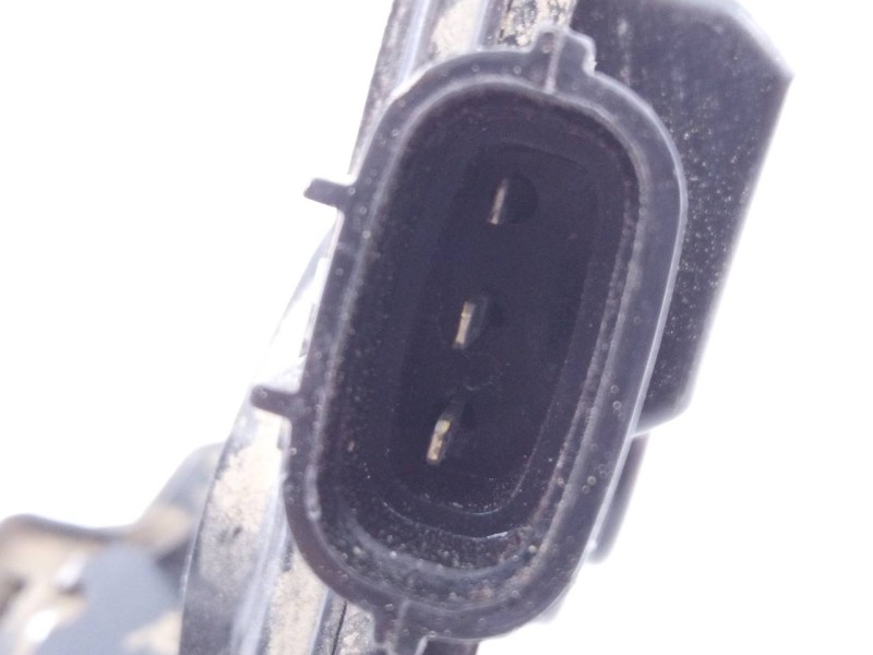 Recambio de cerradura maletero / porton para toyota auris hybrid advance referencia OEM IAM   E2-B4-61-2
