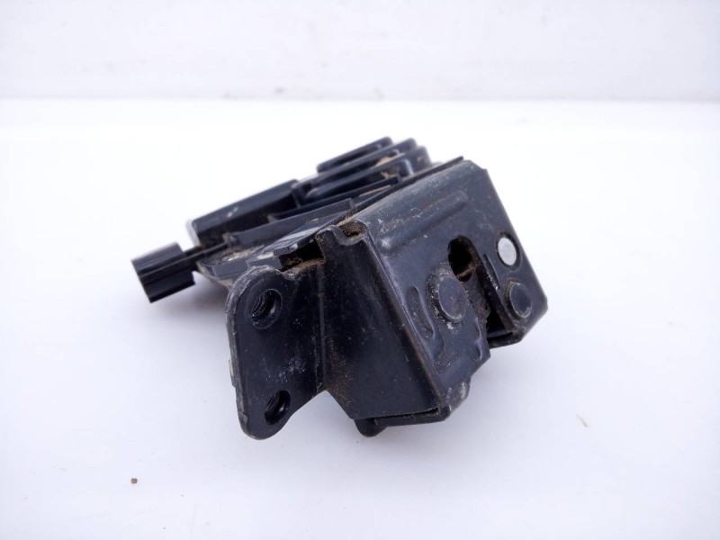 Recambio de cerradura maletero / porton para toyota auris hybrid advance referencia OEM IAM   E2-B4-61-2