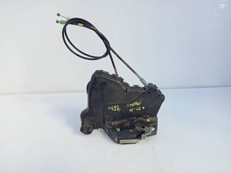 Recambio de cerradura puerta delantera derecha para toyota auris hybrid advance referencia OEM IAM   E2-B4-55-1