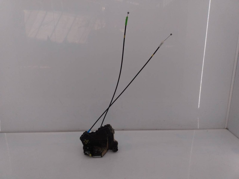 Recambio de cerradura puerta delantera izquierda para toyota auris hybrid advance referencia OEM IAM   E2-B4-30-1