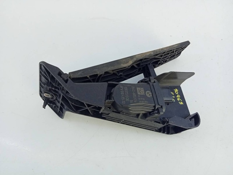 Recambio de pedal acelerador para bmw serie 1 lim. (f20) 120d referencia OEM IAM 12037313DE 35426853176 E3-A2-23-4