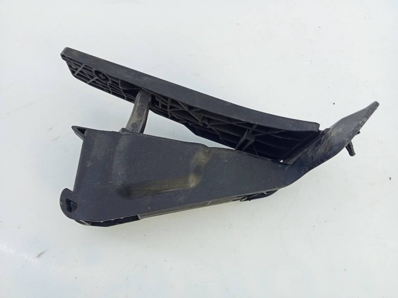Recambio de pedal acelerador para bmw serie 1 lim. (f20) 120d referencia OEM IAM 12037313DE 35426853176 E3-A2-23-4