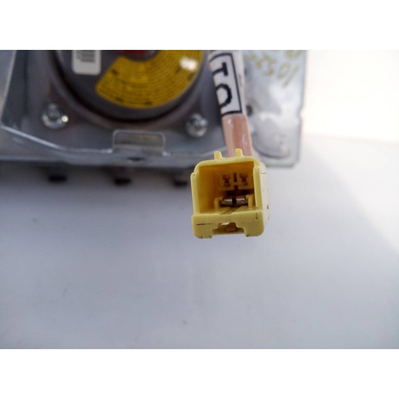 Recambio de airbag delantero derecho para toyota avensis (t27) advance referencia OEM IAM 107381413P6H  