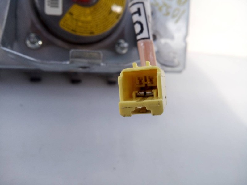 Recambio de airbag delantero derecho para toyota avensis (t27) advance referencia OEM IAM 107381413P6H  