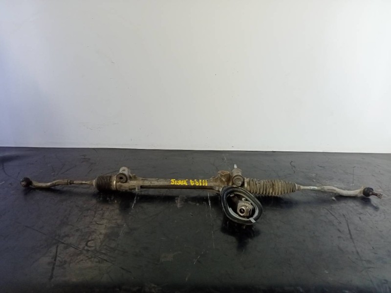 Recambio de cremallera direccion para toyota yaris hybrid active referencia OEM IAM   P1-B8-12