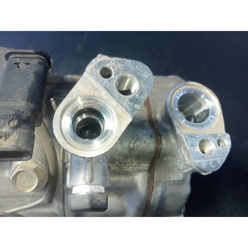 Recambio de compresor aire acondicionado para mercedes-benz clase c (w205) lim. c 220 bluetec / d (205.004) referencia OEM IAM A