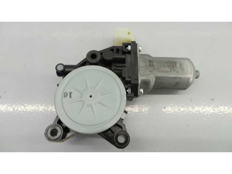 Recambio de motor elevalunas trasero derecho para kia soul drive referencia OEM IAM 824601M000  E2-B5-59-1