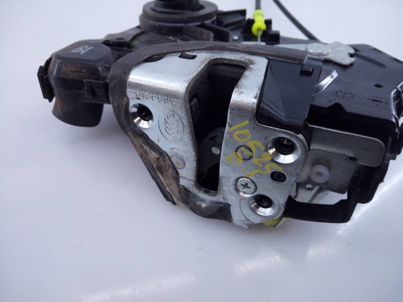 Recambio de cerradura puerta delantera izquierda para toyota avensis (t27) advance referencia OEM IAM   E2-B4-4-1