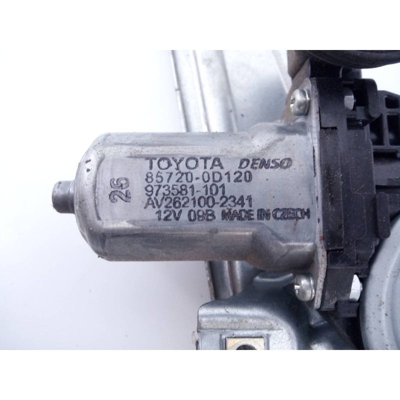 Recambio de elevalunas trasero derecho para toyota yaris hybrid active referencia OEM IAM 857200D120 973581101 E2-B4-50-2